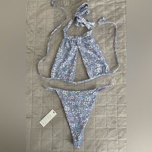 NWT Frankies Bikinis springtime print bikini